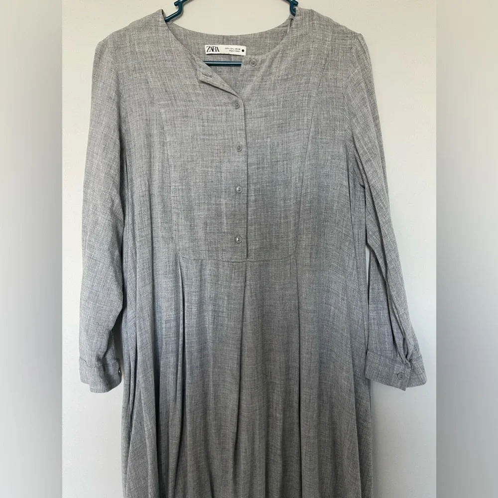 Zara midi grey elegant dress article 4886/257/803 Zara pleated midi dres… - Picture 6 of 10